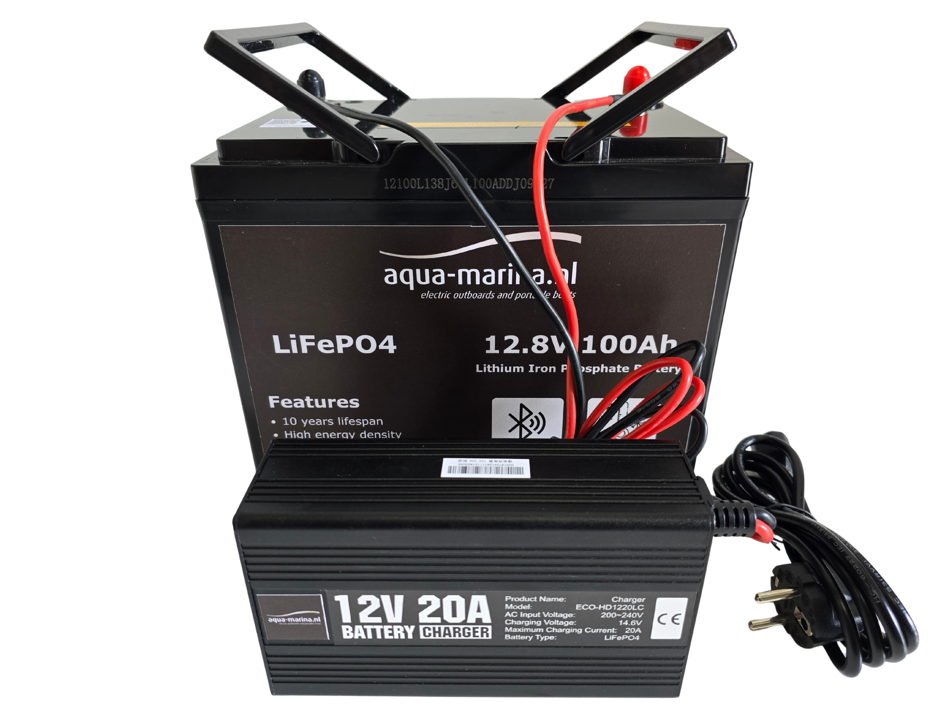 Accuset 2: 12V 100Ah LiFePO4 Accu + 12V 20A Acculader met Bluetooth & M8-aansluiting